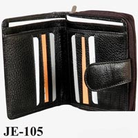 Manufacturers Exporters and Wholesale Suppliers of Leather Wallet (JE 105) Kanpur Uttar Pradesh